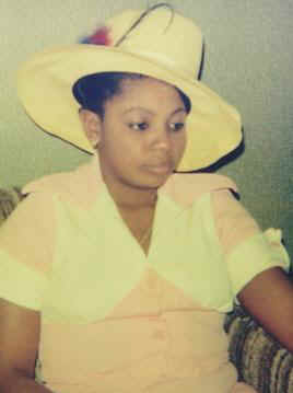 adenike7.jpg (11033 bytes)